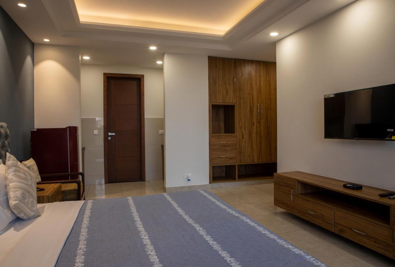 Perch Service Apartment-Mg Road Gurgaon Bagian luar foto