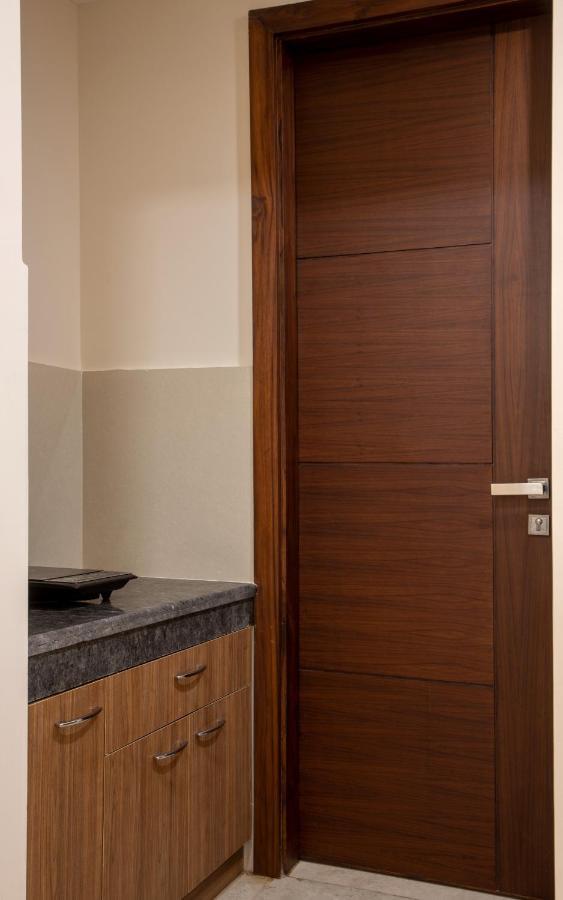 Perch Service Apartment-Mg Road Gurgaon Bagian luar foto