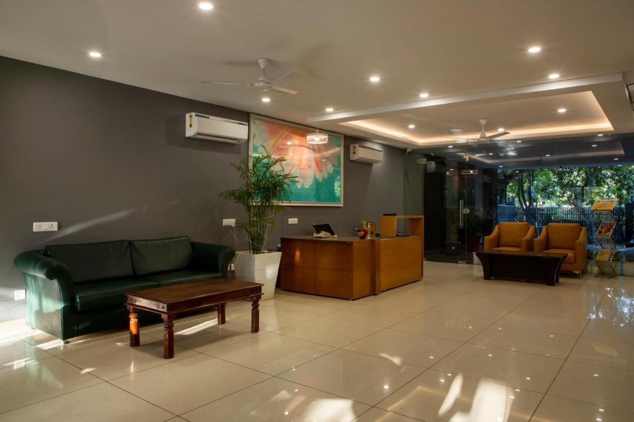 Perch Service Apartment-Mg Road Gurgaon Bagian luar foto